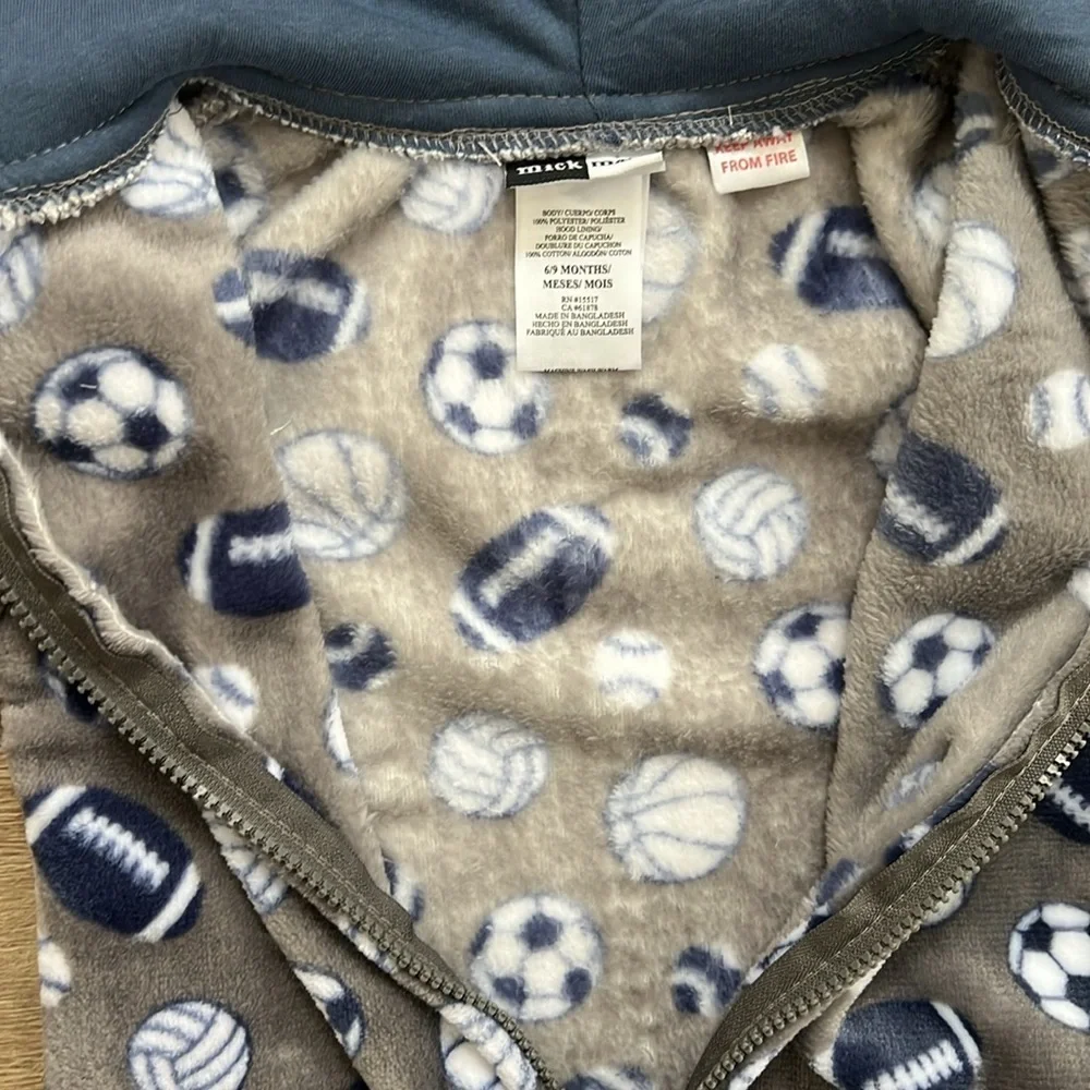 Mick Mack Baby Boy Fuzzy Pram Bunting Jacket 6-9 months Gray Navy Sports Balls